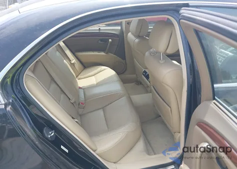 2005 Acura Rl from USA, damaged, VIN JH4KB16545C018873